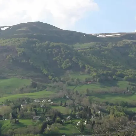 Maison Spacieuse A Avec Jardin *