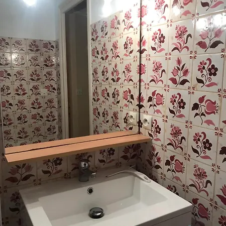 Maison Spacieuse A Avec Jardin Casa de Férias *