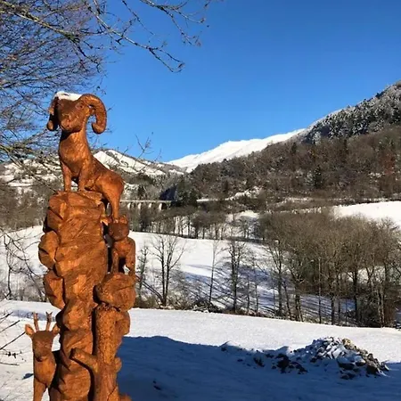Maison Spacieuse A Avec Jardin * Saint-Jacques-des-Blats
